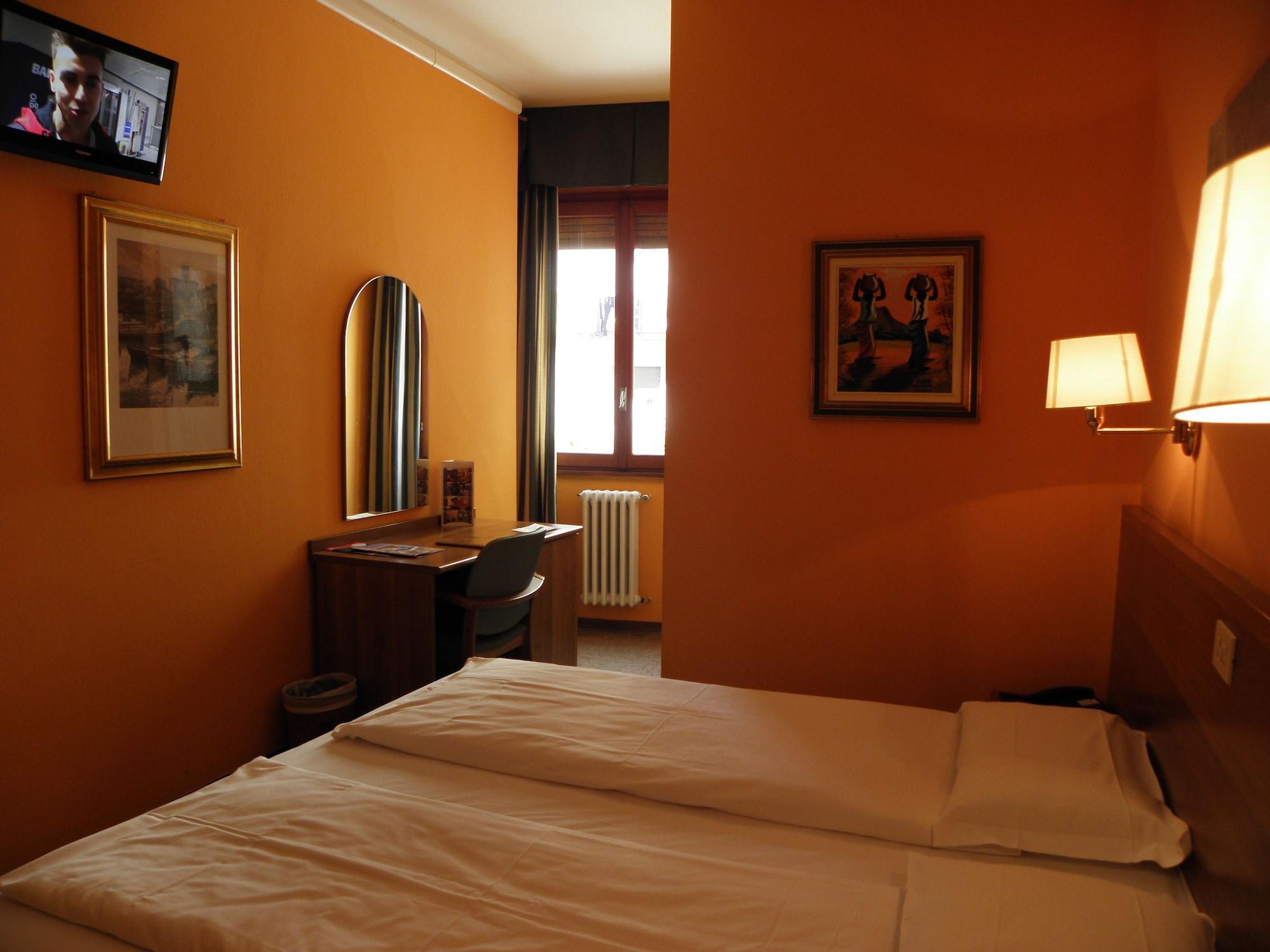 Hotel Corona Tirano Zewnętrze zdjęcie