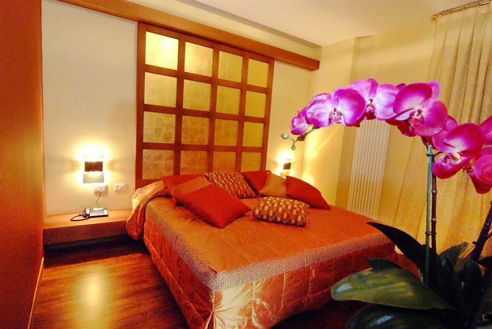 Hotel Corona Tirano Zewnętrze zdjęcie
