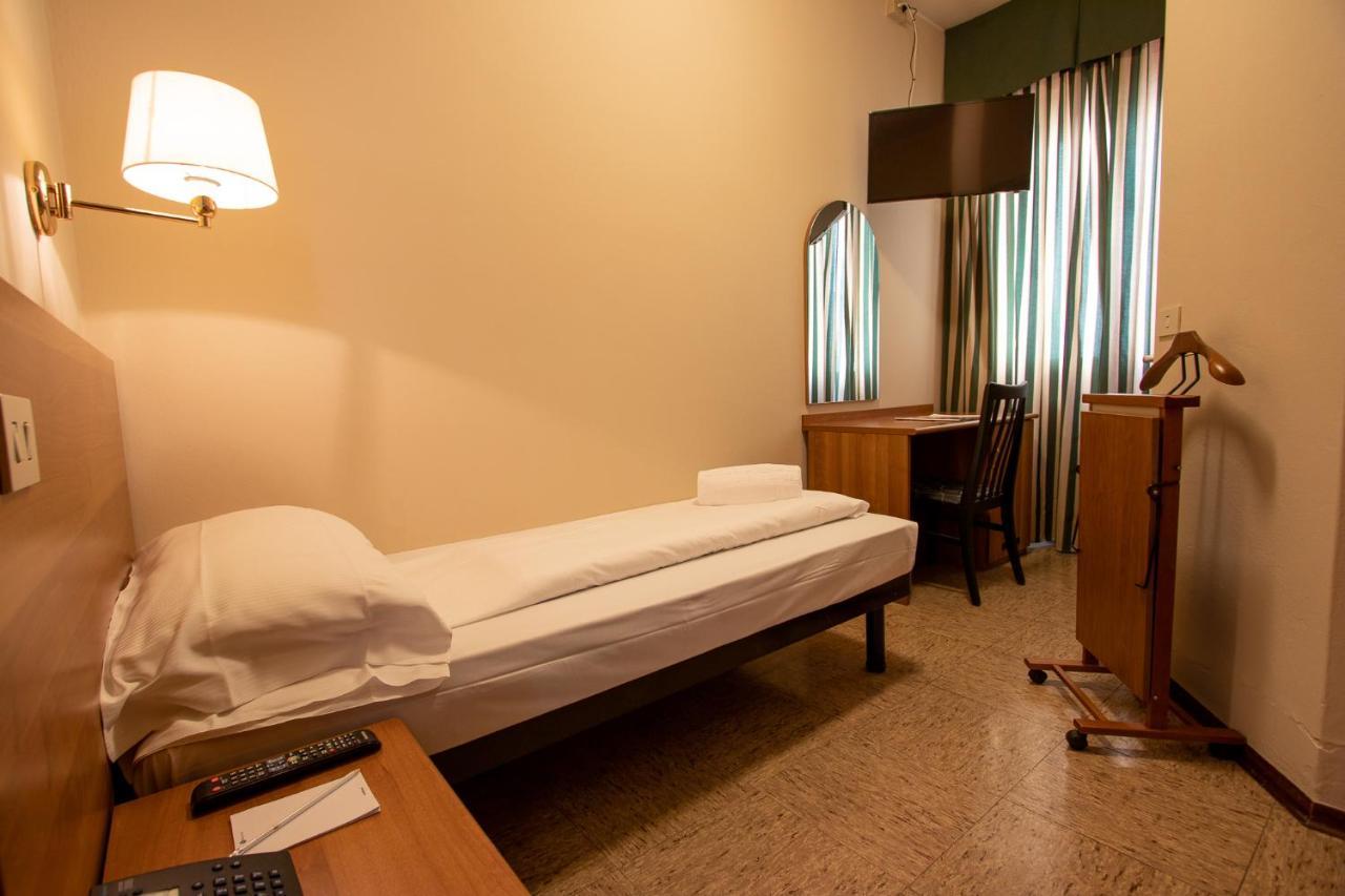 Hotel Corona Tirano Zewnętrze zdjęcie